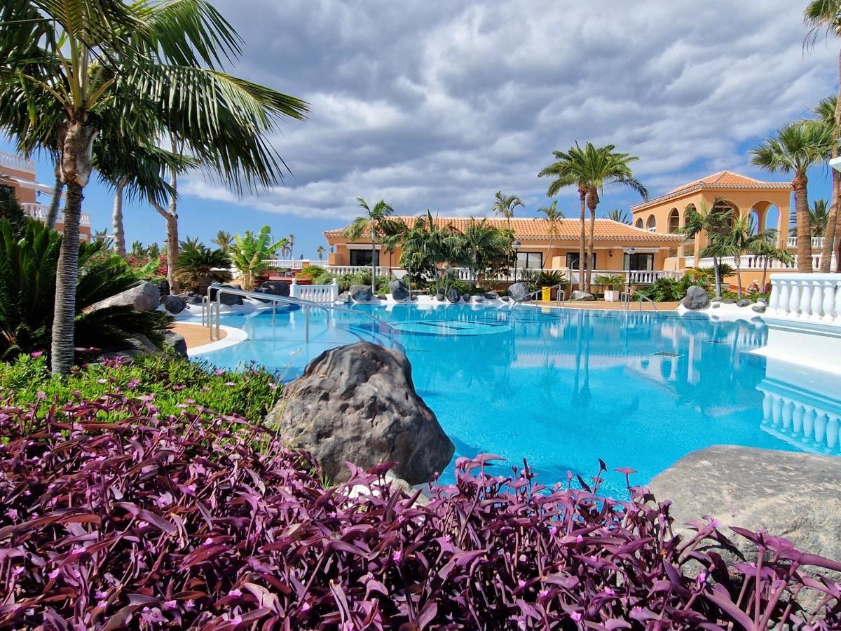 Exclusive Attic Las Vistas 3 With Breathtaking Sea View, Only 100 M To The Sea, Heated Pool, Aircon, Wifi Arona  Dış mekan fotoğraf